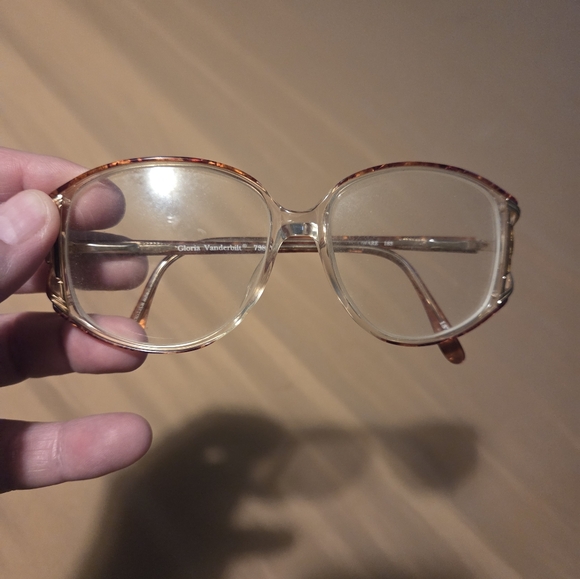 Gloria Vanderbilt Accessories - Vintage Glasses